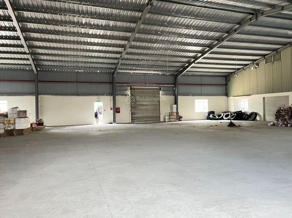 Cho thuê kho đường hoàng hoa thám tân bình, dt 1200m2 trần cao 8m