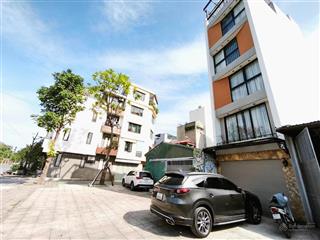 Giảm 2 tỷ, phân lô đền lừ 18.6 tỷ, nhà 7 tầng thang máy, xây mới, kinh doanh sầm uất, không qh