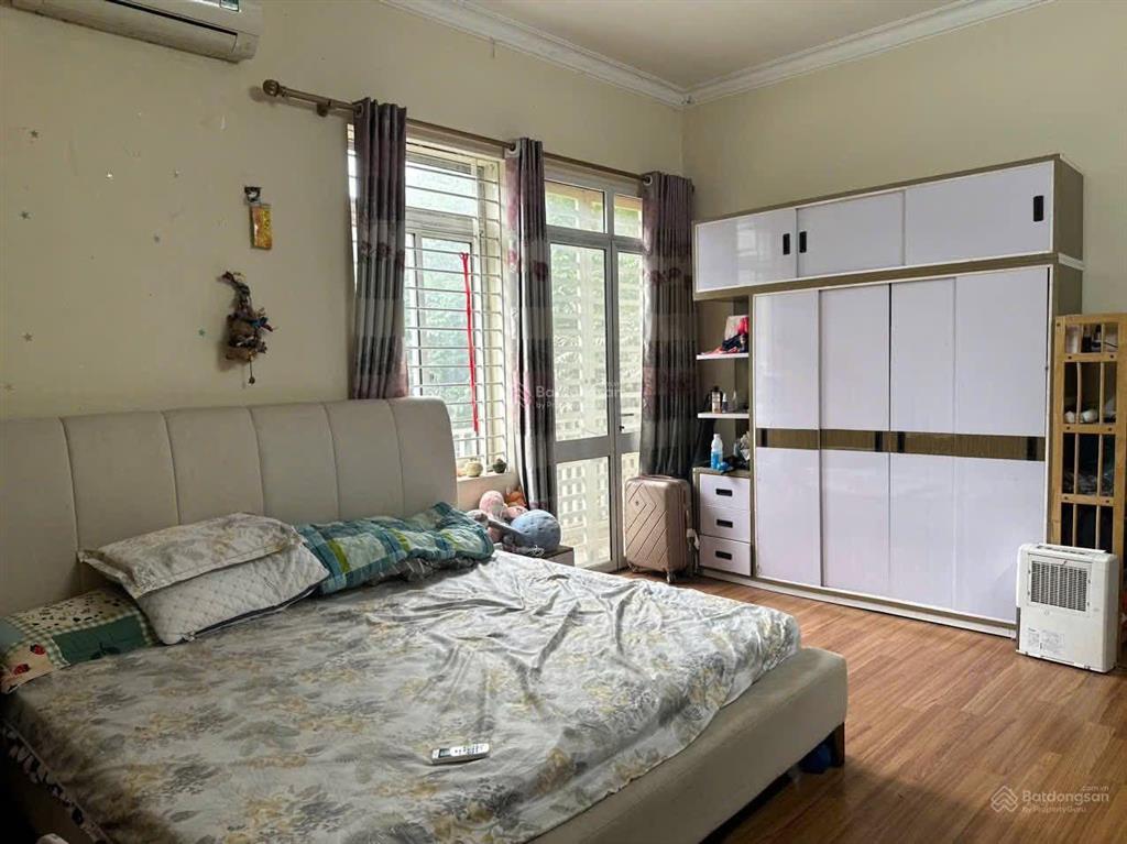 Bán nhà mặt phố khu lê trọng tấn 22.8 tỷ, dt 60m2x4 tầng, mặt tiền 11m, đường 12m, vỉa hè rộng