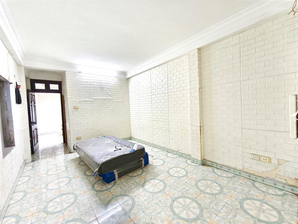Bán nhà 4 tầng mặt phố trương định, vị trí đẹp, vỉa hè kinh doanh sầm uất, thích hợp văn phòng, ctl