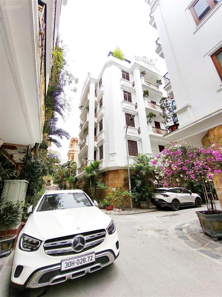 Giảm 2 tỷ, bán nhà khu lê trọng tấn, lô góc, đường 10m, vỉa hè rộng, 39 tỷ, xây 5 tầng thang máy