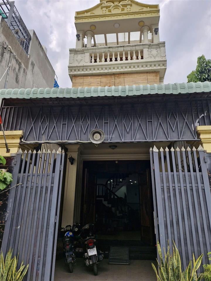 Cần bán gấp nhà đẹp sổ hồng riêng