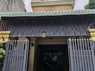 Cần bán gấp nhà đẹp sổ hồng riêng