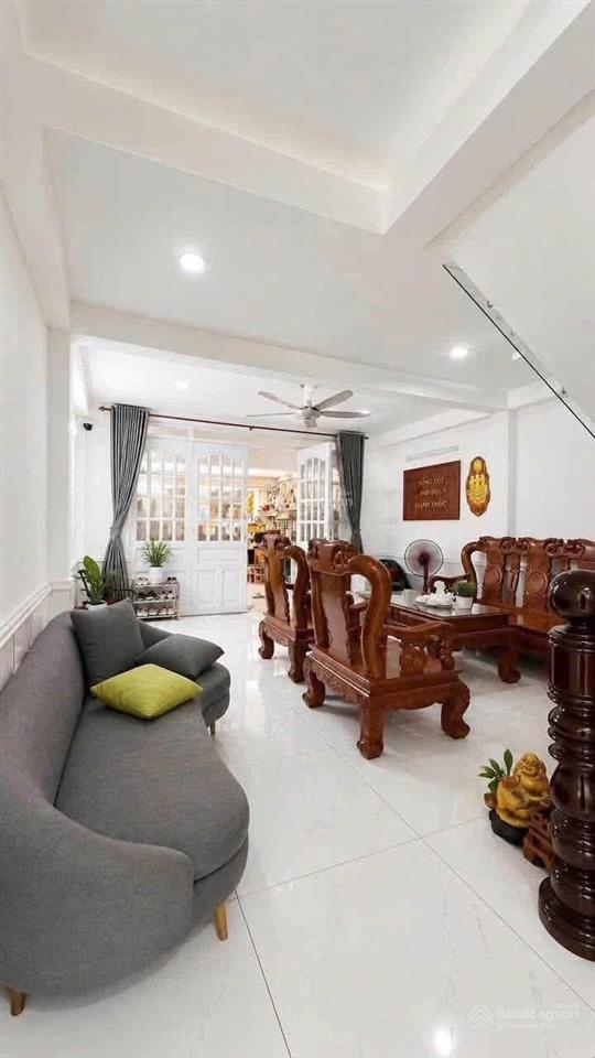 Bán nhanh nhà 1 trệt 1 lầu vừa ở vừa kinh doanh & có dãy trọ phía sau