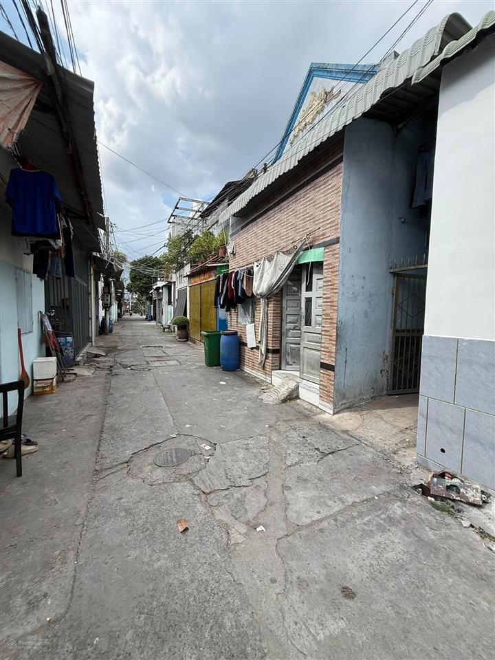 Cần bán nhanh dãy trọ phường bình hòa giáp ranh bình chiểu thủ đức, đang có dòng tiền thu nhập cao