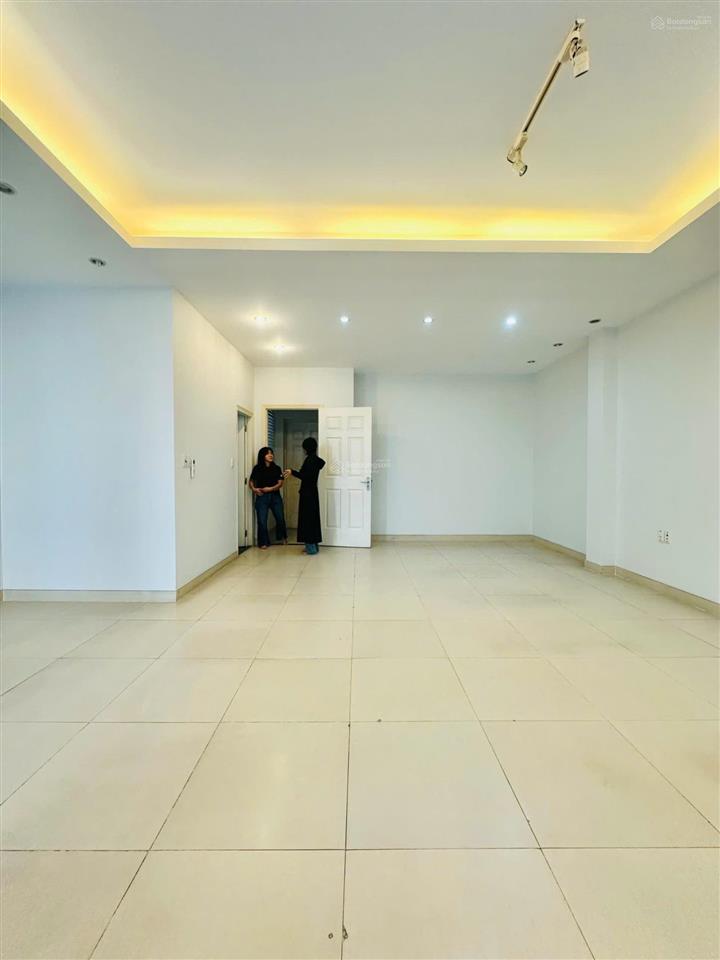 Cho thuê nhà mặt tiền số 298a đường nguyễn thượng hiền, phường 5, quận phú nhuận