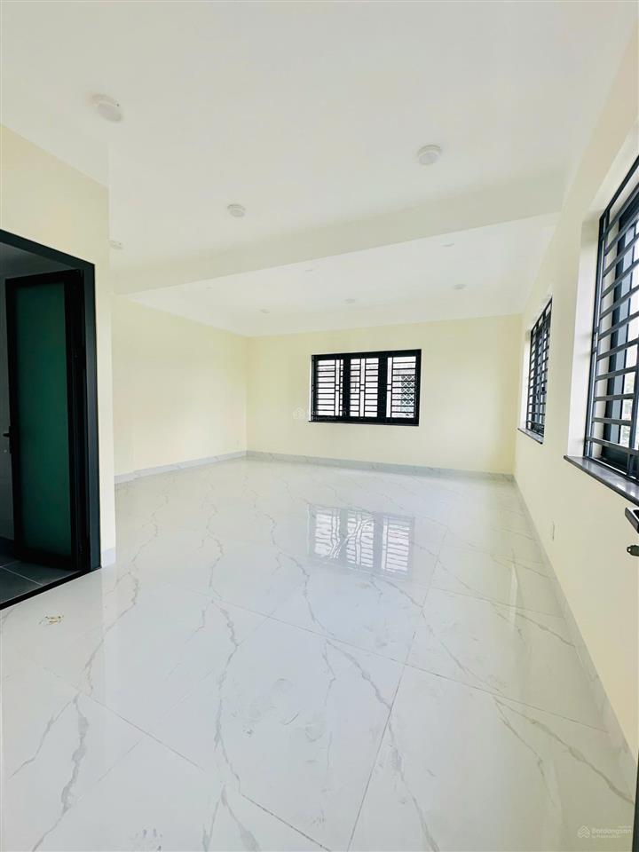 Cho thuê nhà góc hai mặt tiền hẻm 182/5a lê văn sỹ, phú nhuận, tp.hcm