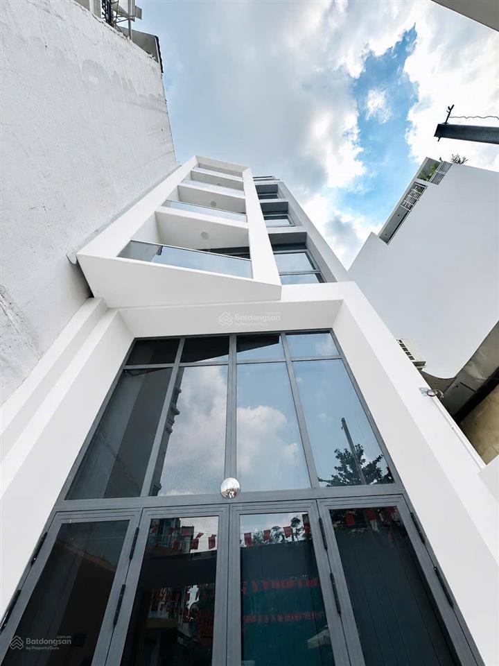 Cho thuê nhà mặt tiền 69c phan xích long, cầu kiệu, tp. hcm