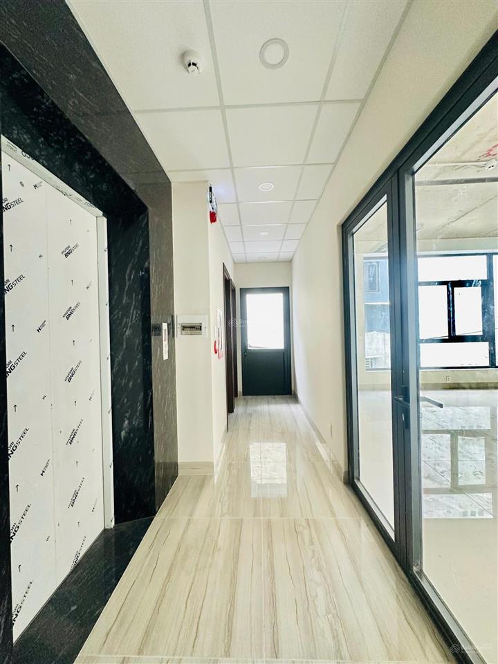 Cho thuê nhà ngang 9m số 656/2a cách mạng tháng tám, nhiêu lộc, tp.hcm