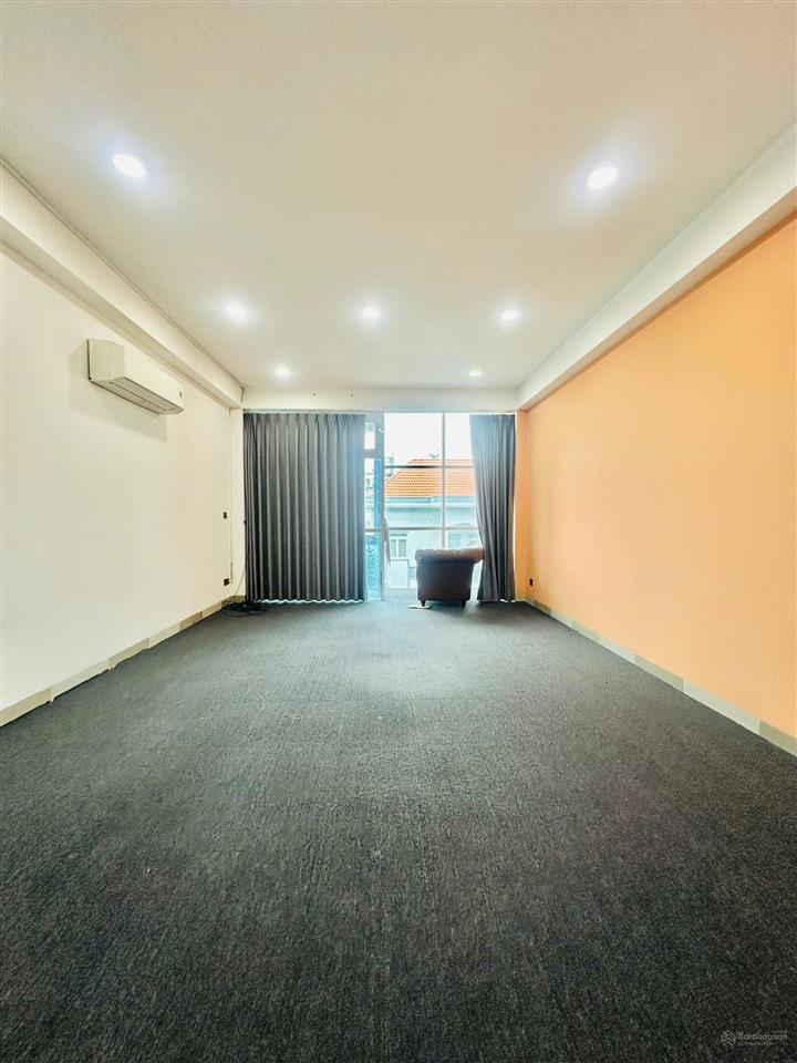 Cho thuê nhà mặt tiền 39b lam sơn  hầm 6 tầng  dtsd hơn 600m2