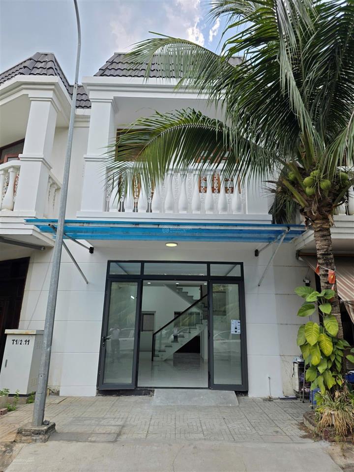 5tỷ8 tl nhà 60m2 trệt lầu hoàn công, kdc champaca garden khép kín có bảo vệ 24/24, p.đông hòa