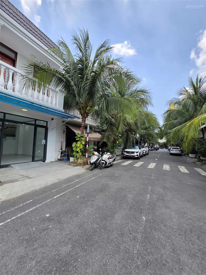 5tỷ8 tl nhà 60m2 trệt lầu hoàn công, kdc champaca garden khép kín có bảo vệ 24/24, p.đông hòa