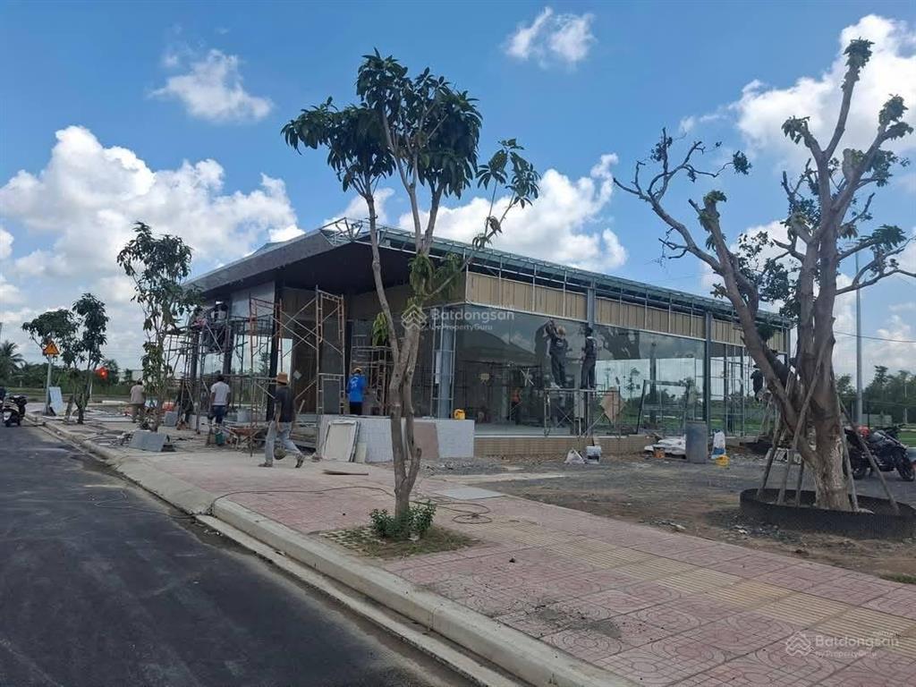 Bán đất tại phan văn hớn, 2,1 tỷ, 85m2, mặt tiền 16m, pháp lý n 16m, pháp lý đầy đủ, nhiều tiện ích