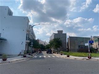 Bán đất tại phan văn hớn, 2,1 tỷ, 85m2, mặt tiền 16m, pháp lý n 16m, pháp lý đầy đủ, nhiều tiện ích