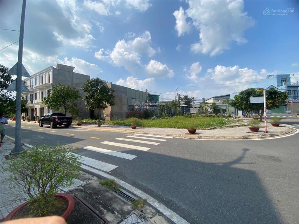 Bán đất tại phan văn hớn, 2,1 tỷ, 85m2, mặt tiền 16m, pháp lý n 16m, pháp lý đầy đủ, nhiều tiện ích