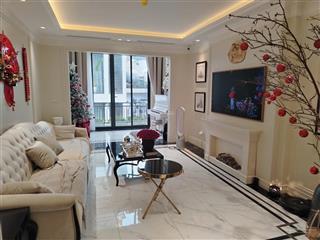 Vay ngân hàng cần bán gấp nhà tại phố yên lạc90m2 8 tầng thang máy dòng tiền 1 tỷ/năm giá 35 tỷ