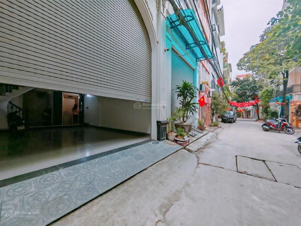 Bán nhà riêng tại tân mai, 25 tỷ, 90m2, 5m mặt tiền, pháp lý đầy đủ ngõ oto tránh, kinh doanh