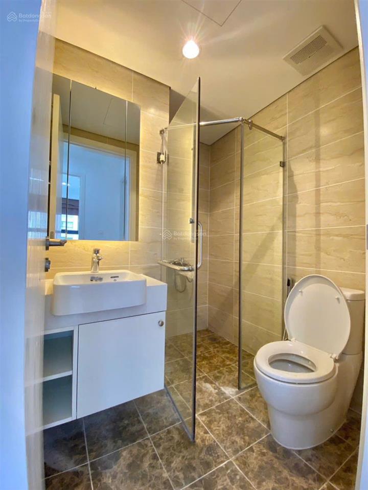 Chính chủ bán gấp căn penthouse 180m2 3 ngủ sân vườn, tòa nhà sông hồng số 165 thái hà giá 17 tỷ