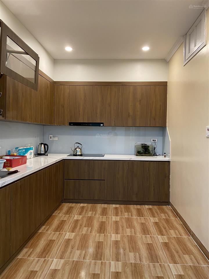Cần bán gấp biệt thự giá 60 tỷ cầu giấy, 190m2 mặt tiền 12m, ngõ to oto tránh gần phố giá đầu tư