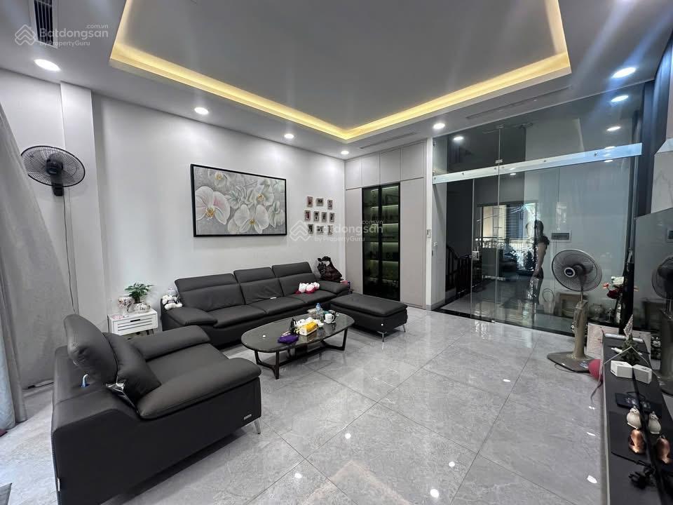 Bán nhà riêng tại phố lạc trung, 38 tỷ, 86m², phân lô ô tô tránh, vừa ở vừa kinh doanh
