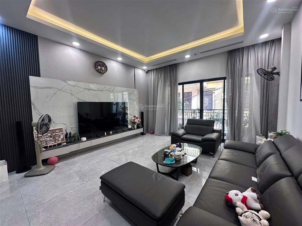 Bán nhà riêng tại phố lạc trung, 38 tỷ, 86m², phân lô ô tô tránh, vừa ở vừa kinh doanh