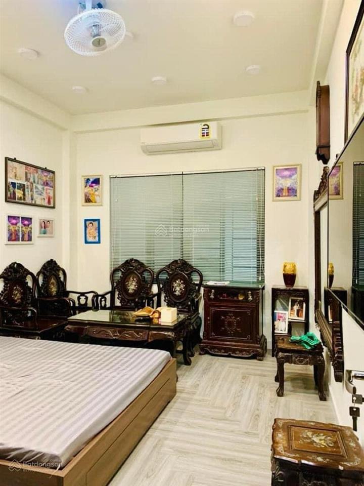 16 tỷ mặt phố lê thanh nghị lô góc 40m2 mặt tiền 6m vỉa hè rộng kinh doanh sầm uất.  0983 029 ***