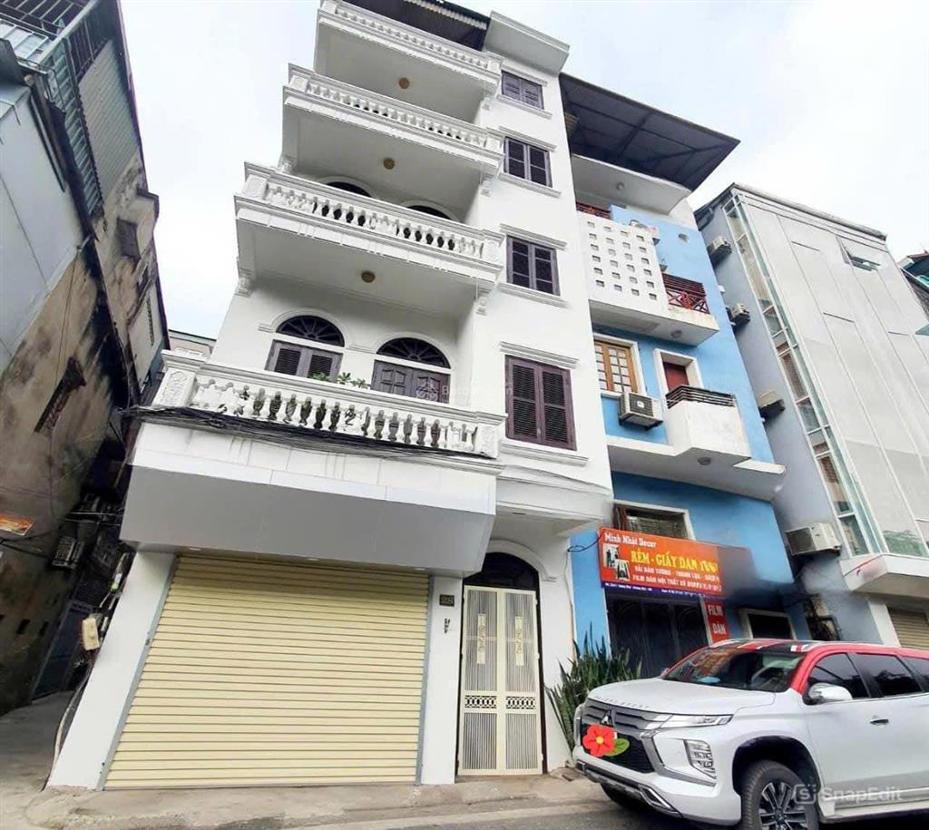 Mặt phố trần đại nghĩa40m2 lô góc mặt tiền 6m vỉa hè rộng giá đầu tư 15 tỷ  0983 029 ***