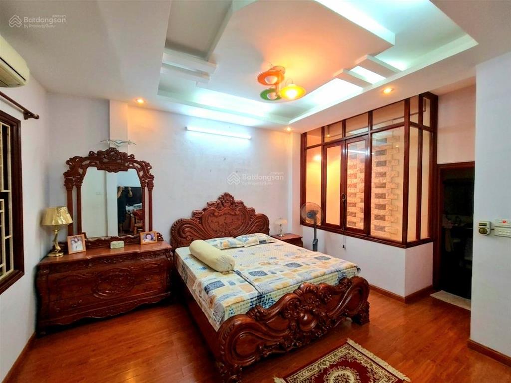 Bán nhà tại phố đại la 90m2 nhà 5 tầng cách mặt phố 30m, ngõ rộng 4m giá đầu tư nhỉnh 17 tỷ