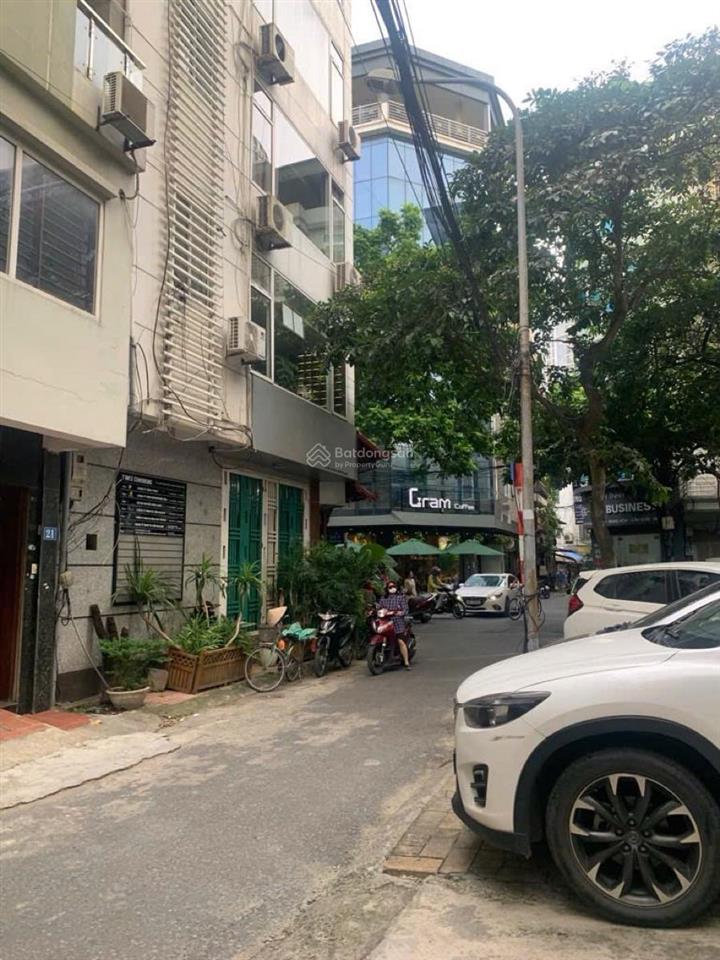 Cực hiếm bán nhà phân lô tại nguyễn thị định, 50m2 5 tầng oto tránh, cách phố 10m, ngõ kinh doanh.
