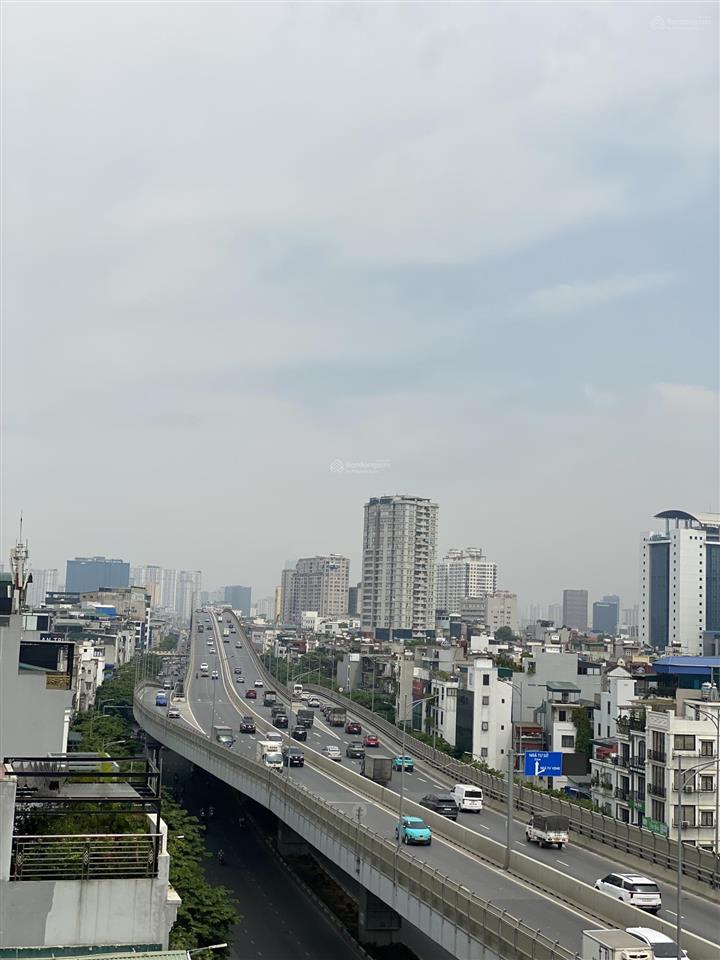 Bán nhà mặt phố đại la 70m2 mặt tiền hơn 4m kinh doanh buôn bán đẹp giá 38 tỷ có thương lượng.