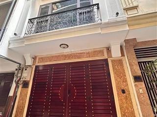 Chính chủ cần bán nhà tại ngõ 37 lê thanh nghị 55m2 xây 4 tầng ngõ ô tô gần ngã 4 giá 17,5 tỷ