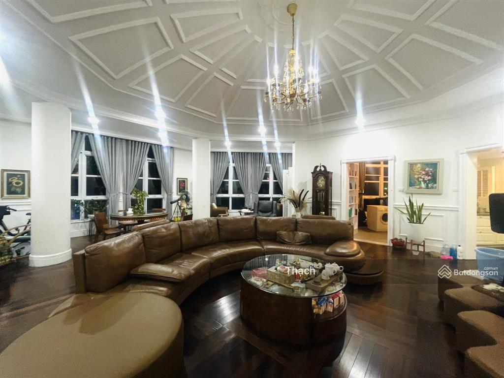 Hiếm có căn 4pn  216m, chung cư the manor mễ trì, tầng trung full đồ.  0966 432 ***.