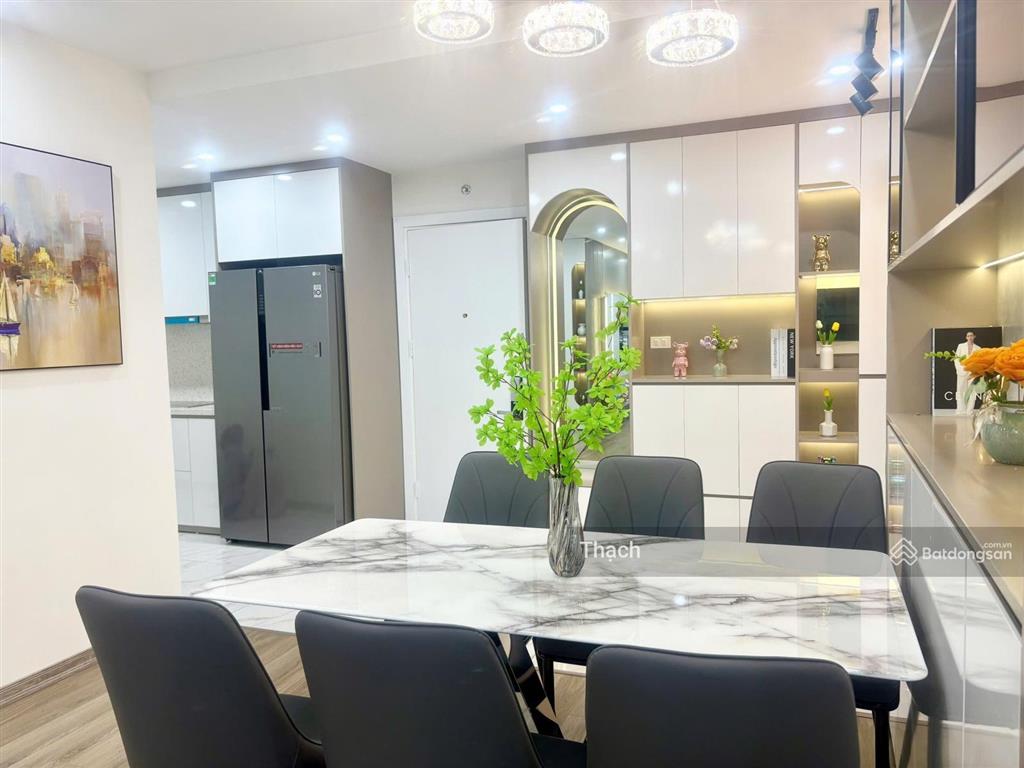 Chuyển công tác gia đình tôi cần bán ch 3pn+1 chung cư the sun  mễ trì, full đồ. giá chỉ từ 9 tỷ.