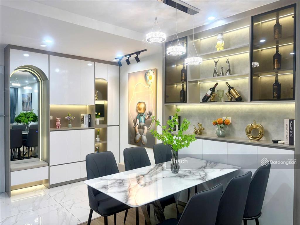 Chuyển công tác gia đình tôi cần bán ch 3pn+1 chung cư the sun  mễ trì, full đồ. giá chỉ từ 9 tỷ.