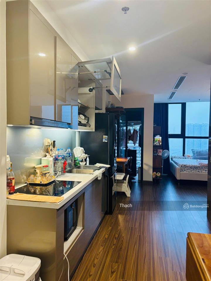 Bán gấp ch studio tại vinhomes west point, 3,6 tỷ, 35m2 siêu hot bao đẹp full đồ.  0966 432 ***.