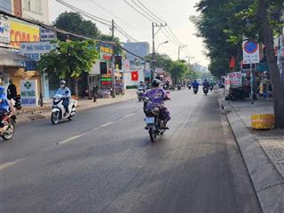 Chỉ 5.x tỷ  nhà 3 tầng  5x15  kế aeon tên lửa, bình tân  đường 5m oto ngủ trong nhà.
