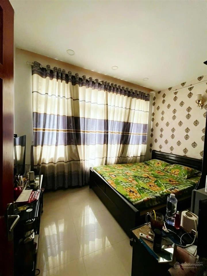 Chỉ 5.x tỷ  nhà đẹp  5 tầng  4x12,5  hẻm 6m thông  kế tên lửa, bình tân