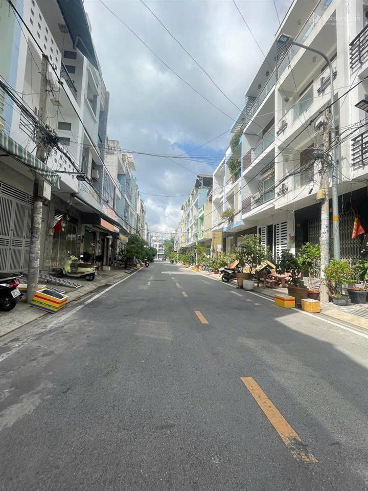Bán nhà  mặt tiền vừa ở vừa kinh doanh  4 tầng  kdc lý chiêu hoàng, quận 6  chỉ 7.x tỷ