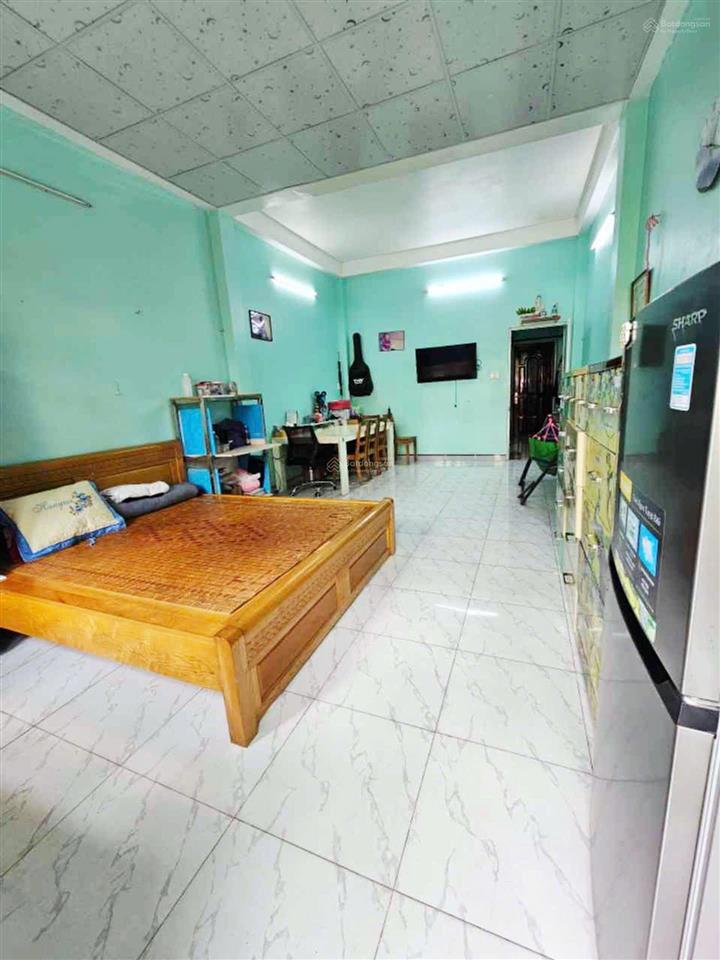 Bán nhà  3 tầng  4x17  đường 10m thông  an dương vương, bình tân  chỉ 6.x tỷ