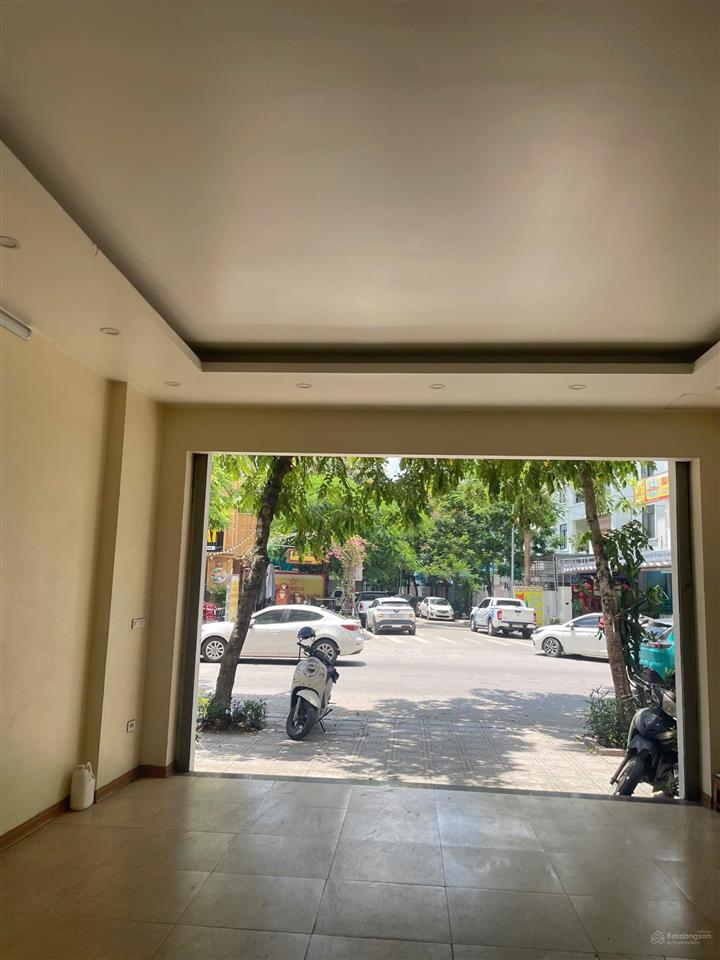 Cần cho thuê nhà mặt phố c7  ô 7 kđt geleximco, lê trọng tấn, hà đông