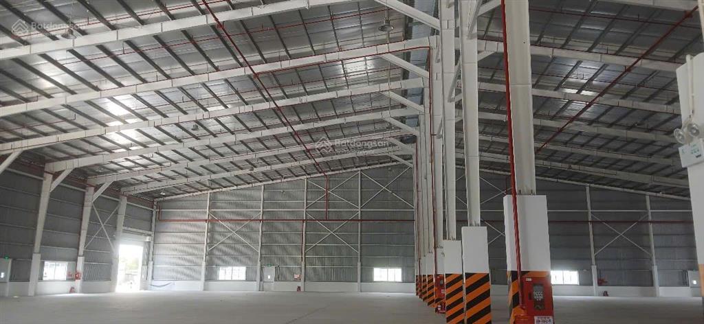 Cho thuê tổng nhà xưởng 19.800m2, kcn long hậu, thuê lẻ 2000m2, 2870m2, 3560m2, 4700m2, 6000m2