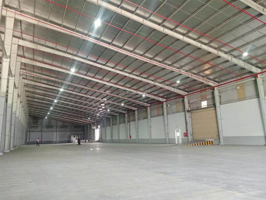 Cho thuê tổng kv nhà kho xưởng 30.000m2, cắt lẻ từ 3500m2  1 hecta, kế kcn sóng thần 1 2, vsip 1