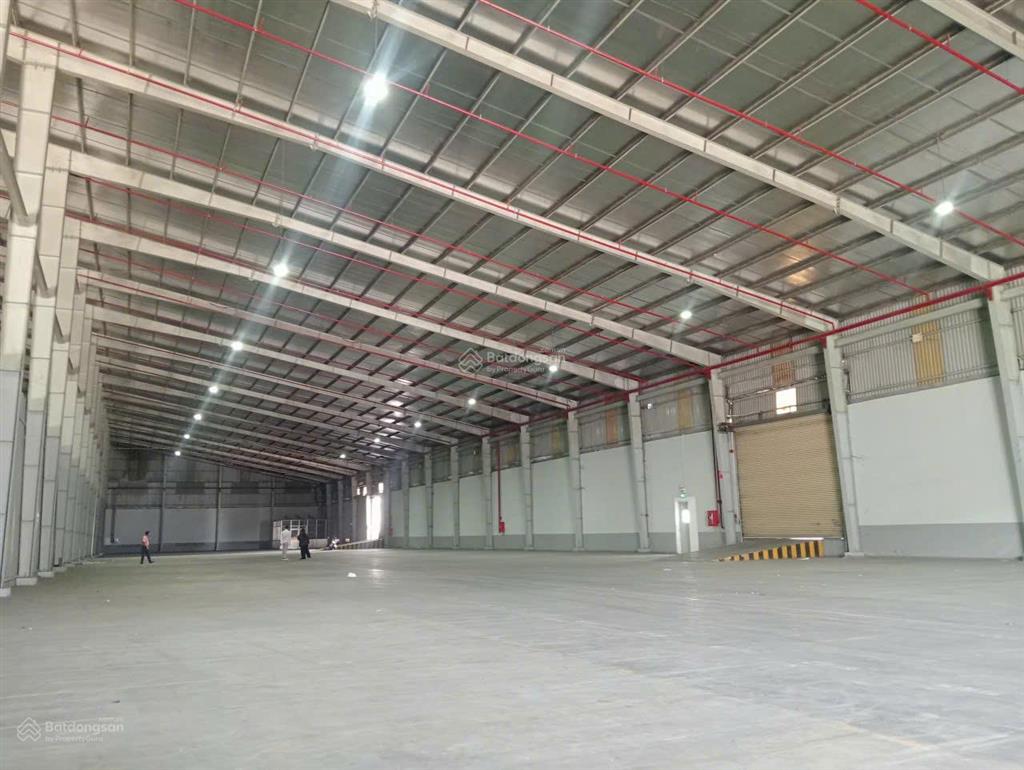 Cho thuê tổng kv nhà kho xưởng 30.000m2, cắt lẻ từ 3500m2  1 hecta, kế kcn sóng thần 1 2, vsip 1
