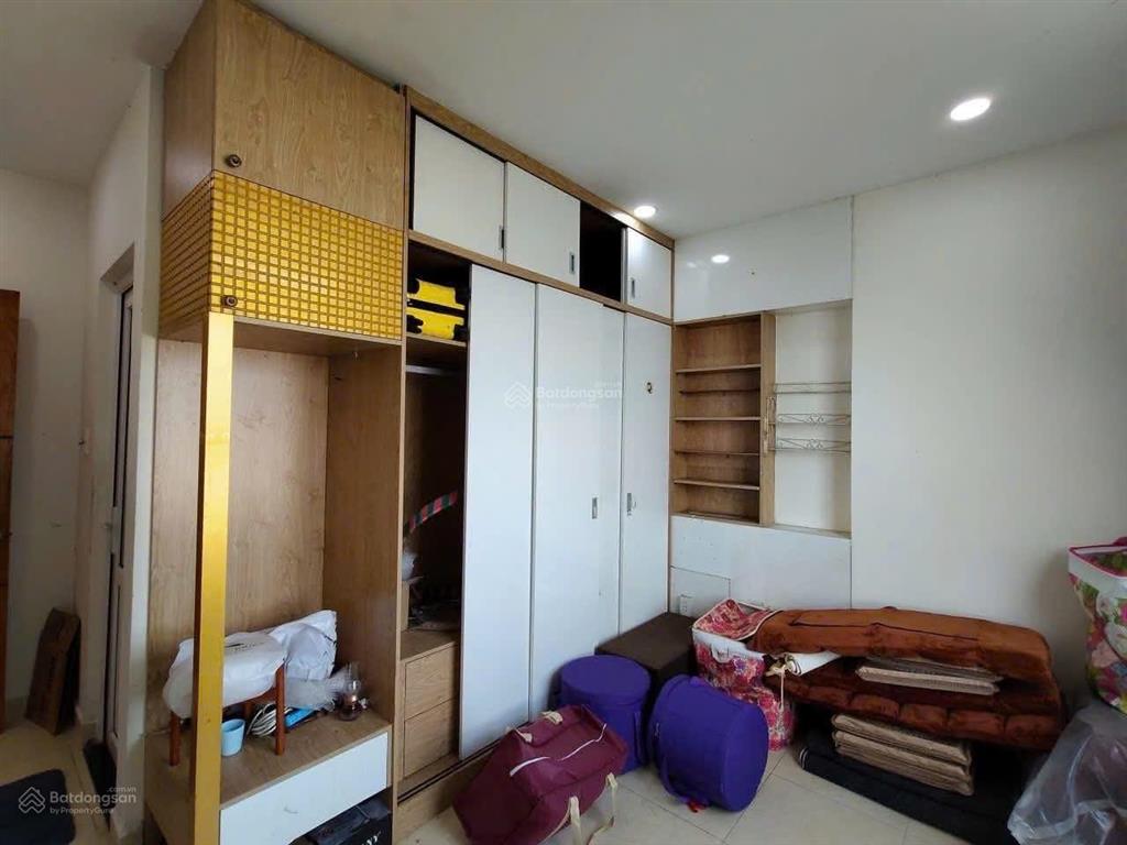 Bán căn hộ linh tây giá tốt, 71m2 2pn chỉ 3,3 tỷ, tầng cao thoáng mát