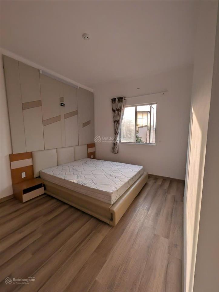 Căn 100m2 3pn 2wc, cách gigamall phạm văn đồng chỉ 300m, tầng thấp, căn góc, giá 5 tỷ