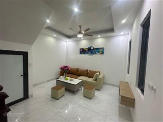 Phúc lợi  lô góc  mặt tiền rộng  42m x 5 tầng  ngõ nông  yên tĩnh  tiềm năng