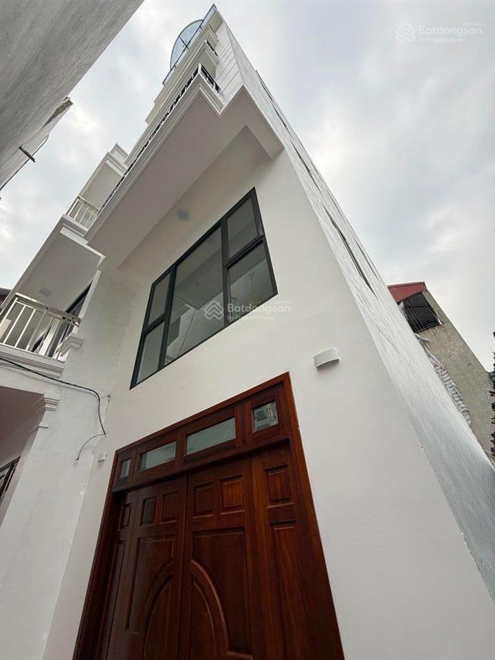 Phúc lợi  long biên  45m x 6 tầng  thang máy  4 ngủ  vỉa hè ô tô tránh  cạnh vinhomes