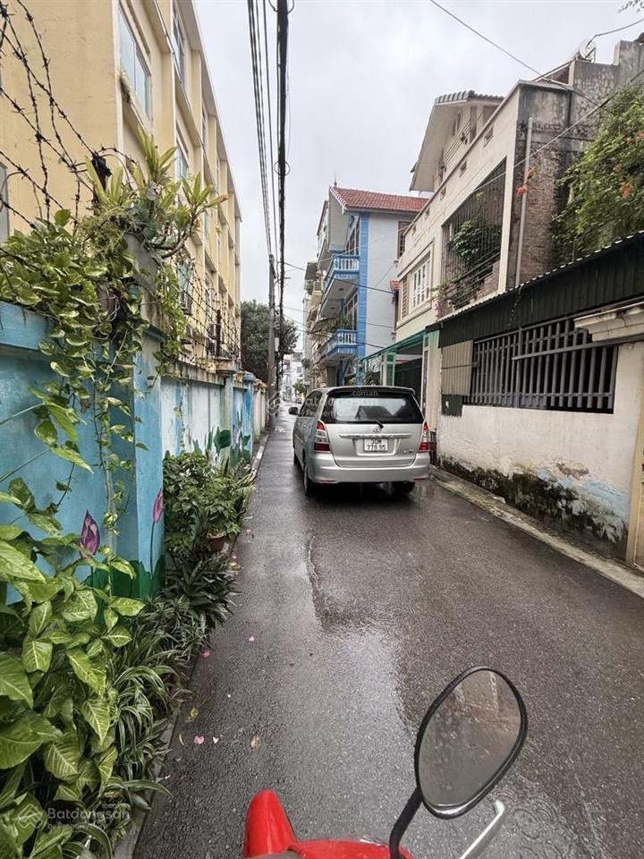 Đất cổ bi  gia lâm  40m mt 6m  vuông đẹp  ô tô thông  giá đầu tư ~ 160tr/m2