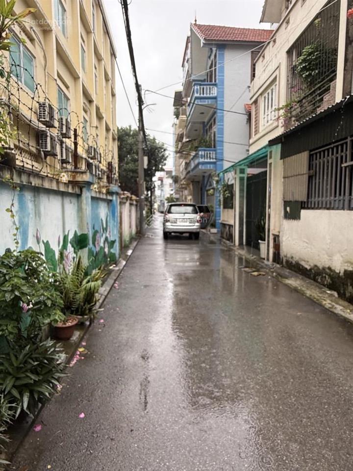 Đất cổ bi  gia lâm  40m mt 6m  vuông đẹp  ô tô thông  giá đầu tư ~ 160tr/m2