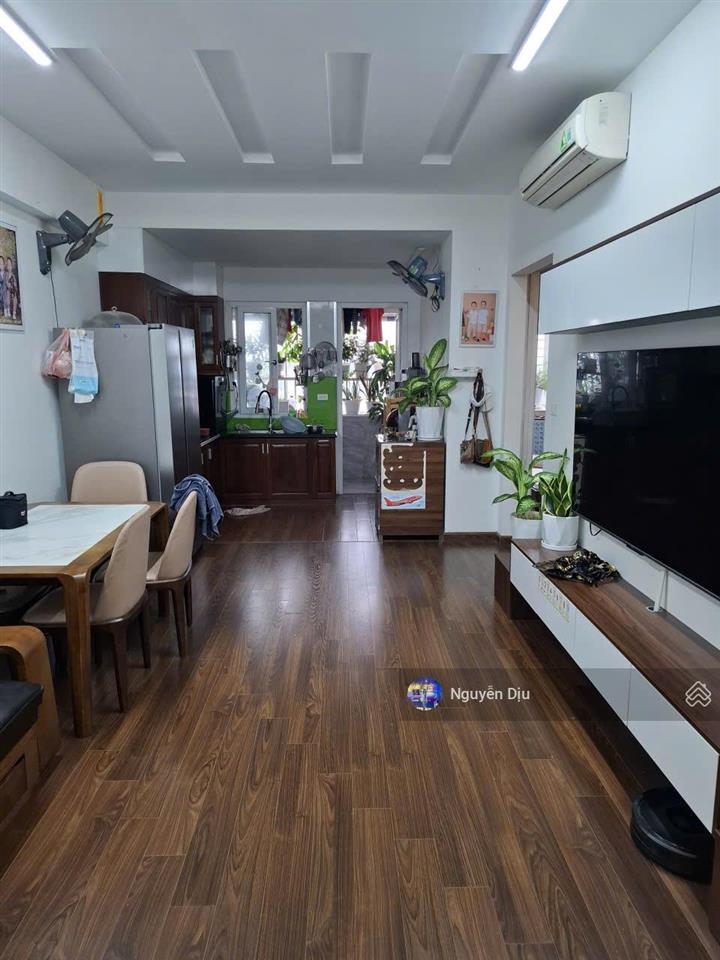 Cực đẹp! bán căn hộ ct17 green house việt hưng, long biên,hướng mát,căn góc,full nội thất. hơn 5 tỷ